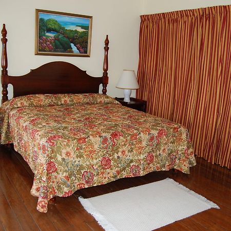 Inn At Shaw Park Gardens & Waterfalls Ocho Rios Ngoại thất bức ảnh