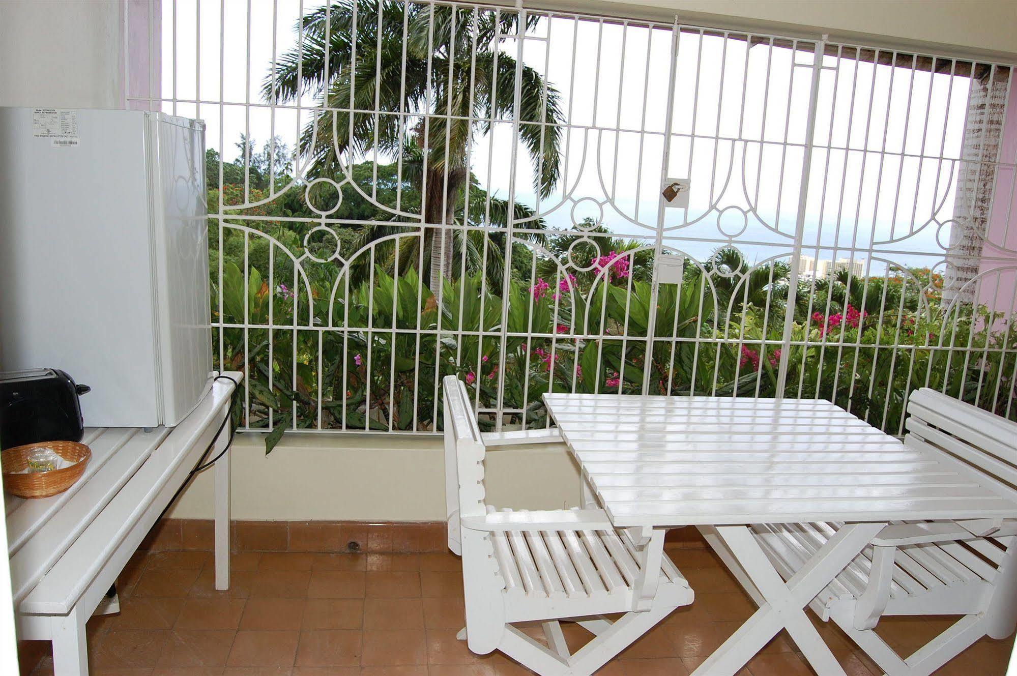 Inn At Shaw Park Gardens & Waterfalls Ocho Rios Ngoại thất bức ảnh